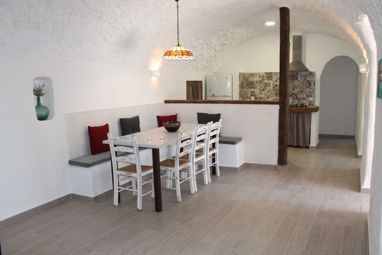 Cuevas Adonia Vila Freila Exterior foto